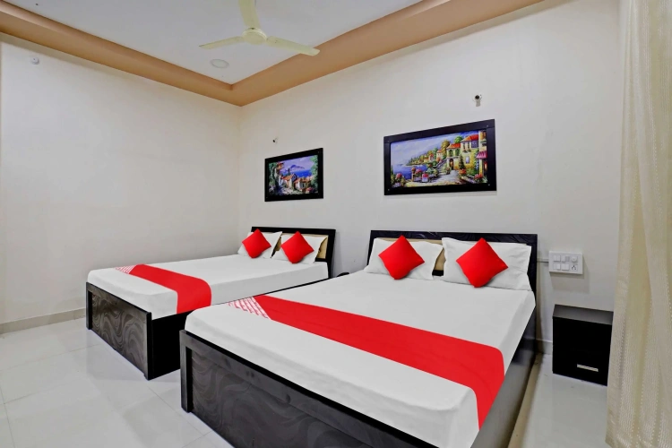 Classic Triple room