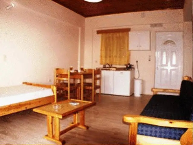 Kastro Beach Hotel