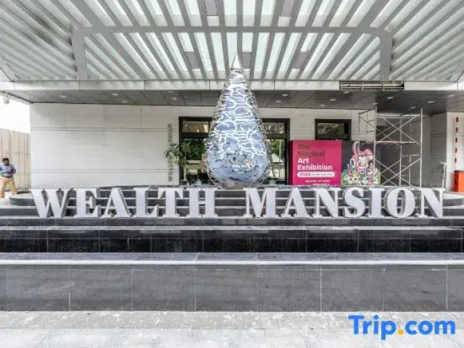 Wealth Mansion Suite River View by Soben