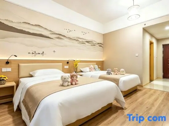 Standard Twin Family room