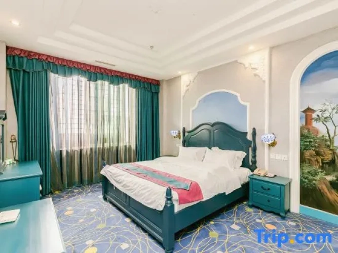 Deluxe Double Suite