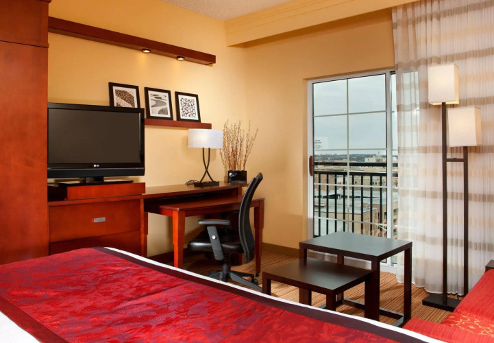 Courtyard Marriott Riverwalk