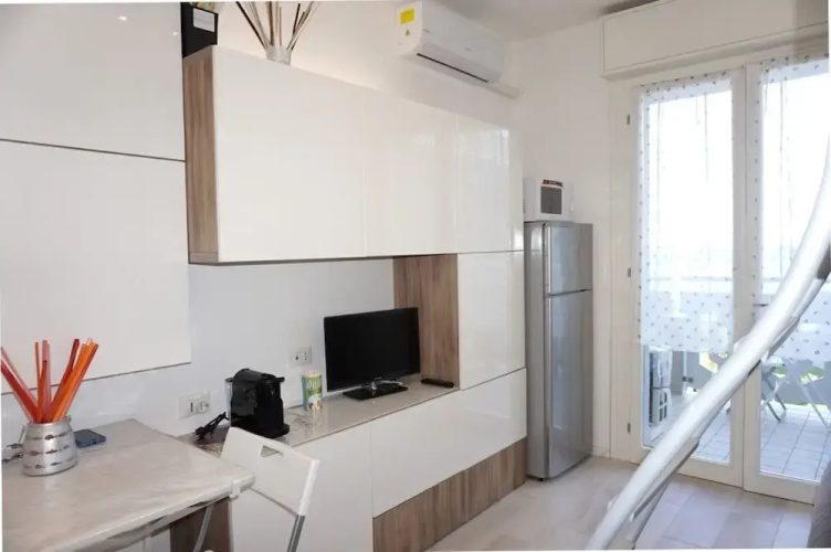 Sea Front Apartment With Swimming Pool