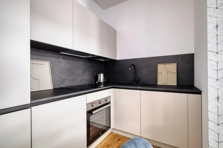 Modern 1-Bedroom Flat in Central Milan