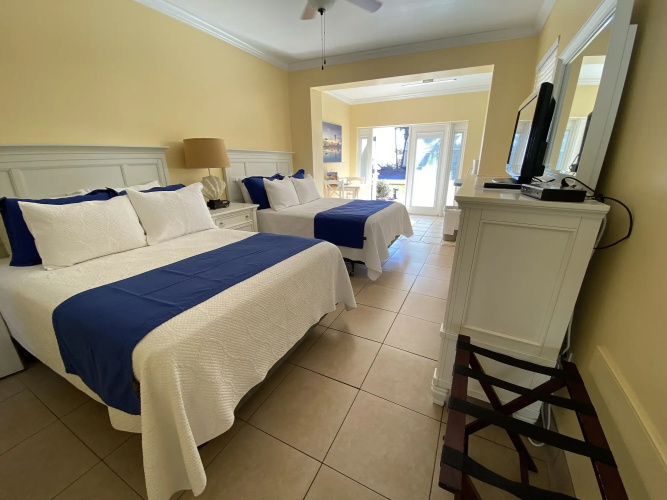 Coral Sands Inn