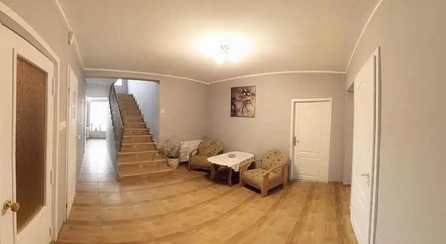 Villa Iris