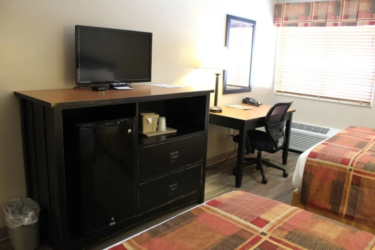 Rivertown Inn