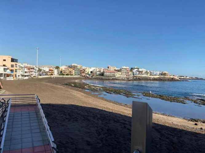 Salinetas Blue Surf House