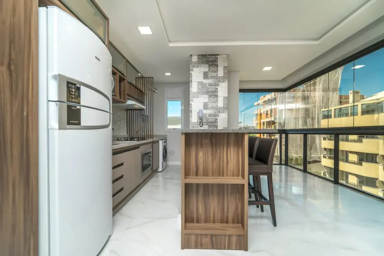 Apartamento 2 Quartos com Piscina - 715