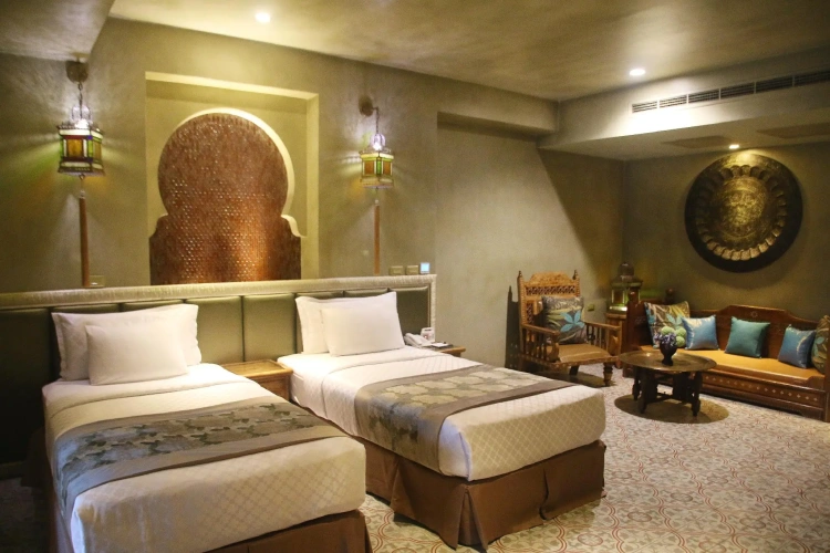Standard Twin room with balcony and with mountain view