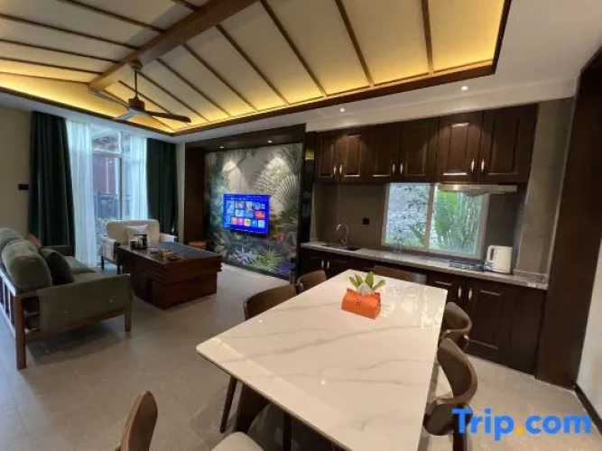 1 Bedroom Villa with courtyard view