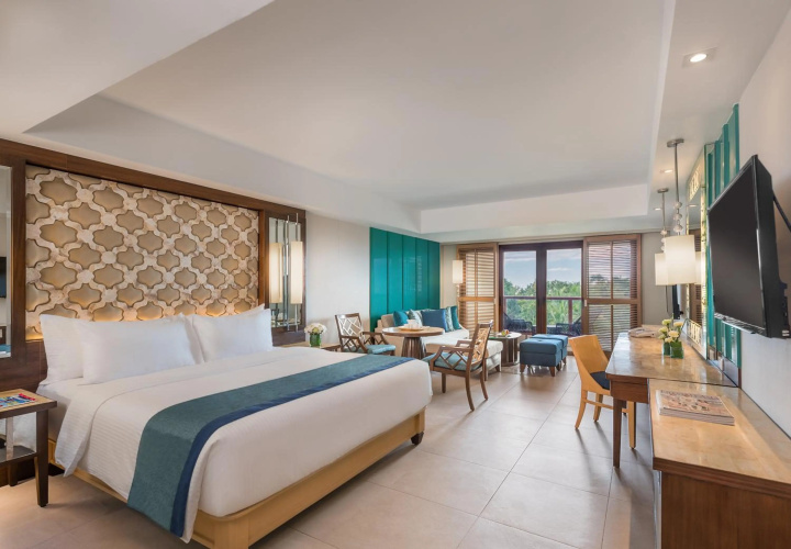 Henann Resort Alona Beach