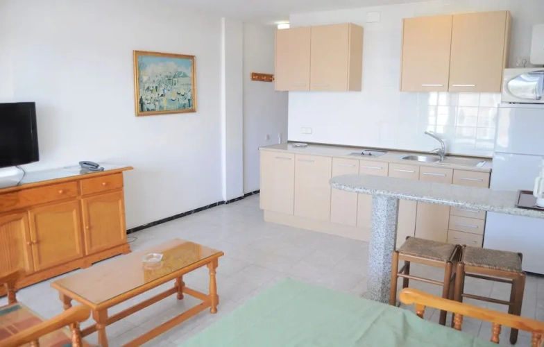 Family Apartment with balcony