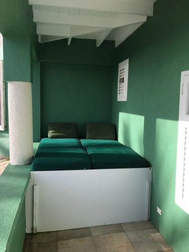 2 Bedrooms Apartment with ocean view