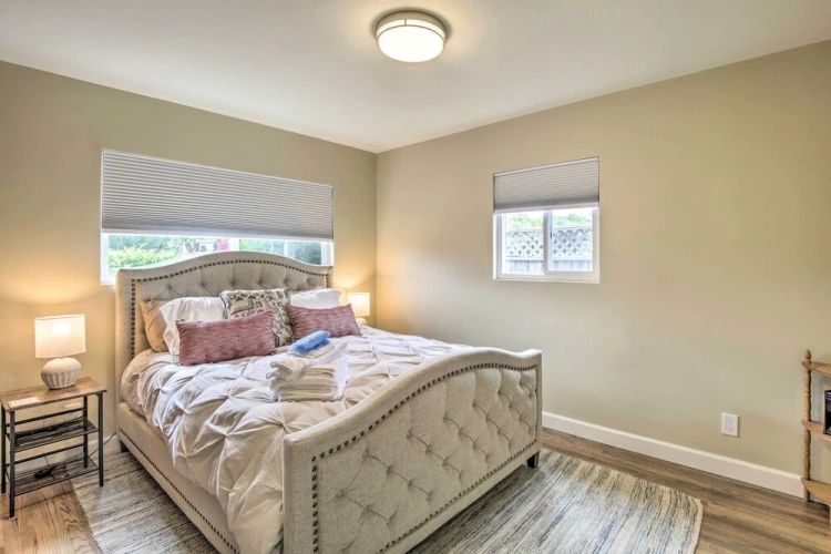 2 Bedrooms Cottage