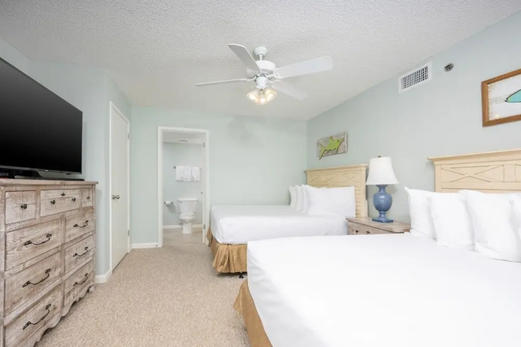 Phoenix Vi 6312 2 Bedroom Condo