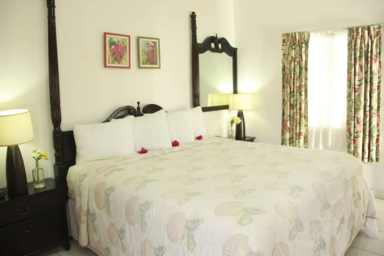 Gem Holiday Beach Resort