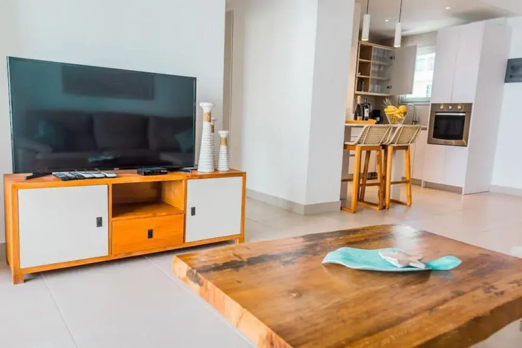 Modern and Chic 2 Bedroom Condo Steps From the Beach