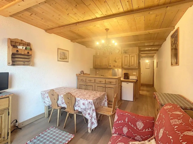 Studio Combloux, 1 pièce, 4 personnes - FR-1-560-56