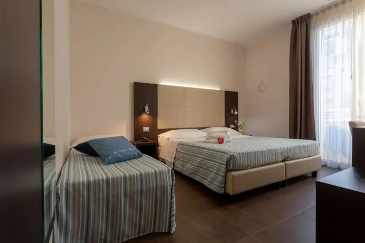 Standard Double room with balcony and with sea view