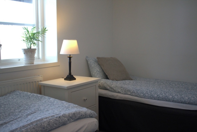 Standard Triple room with garden view