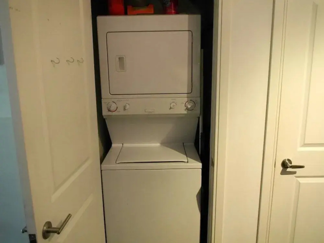 Charming 1 Bedroom Town Home
