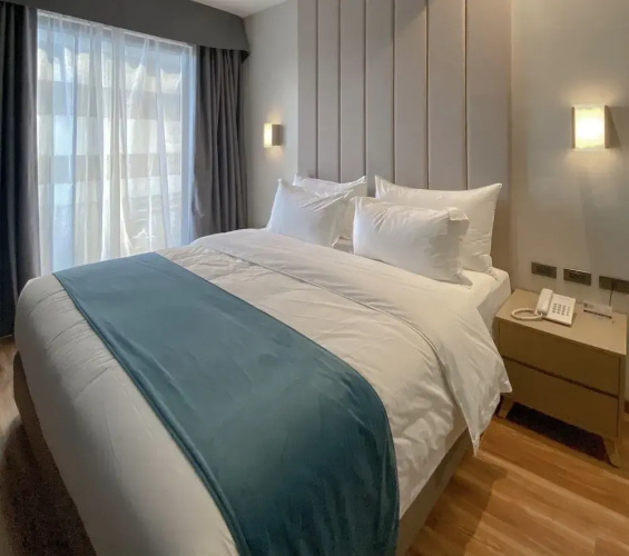 Bravo Tanauan Hotel