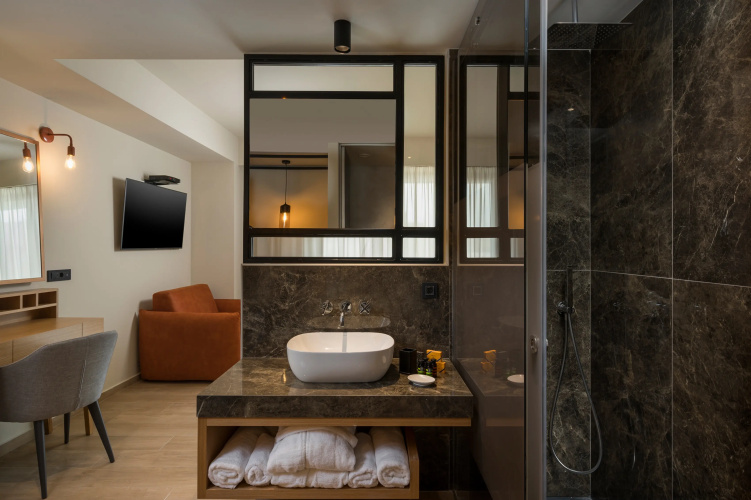 Hyperion City Hotel