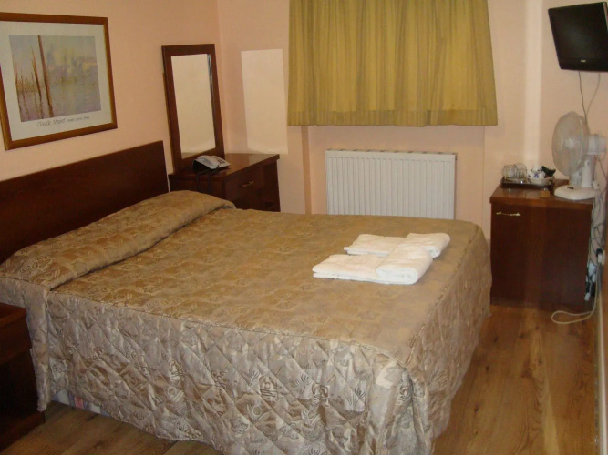 Haven Hotel