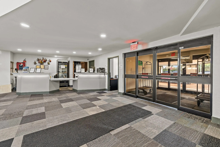 Ramada by Wyndham Stevens Point