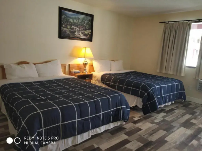 Pleasant Valley Motel