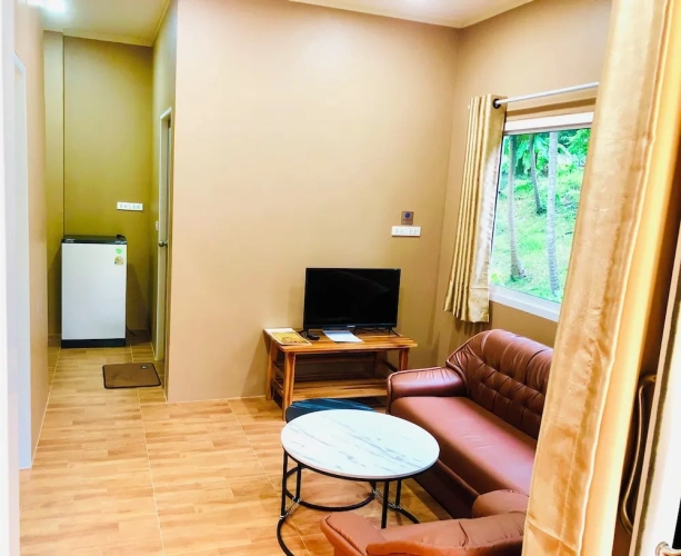 2 Bedrooms Family Cottage with garden view