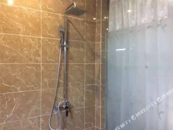 Yijia Business Hotel