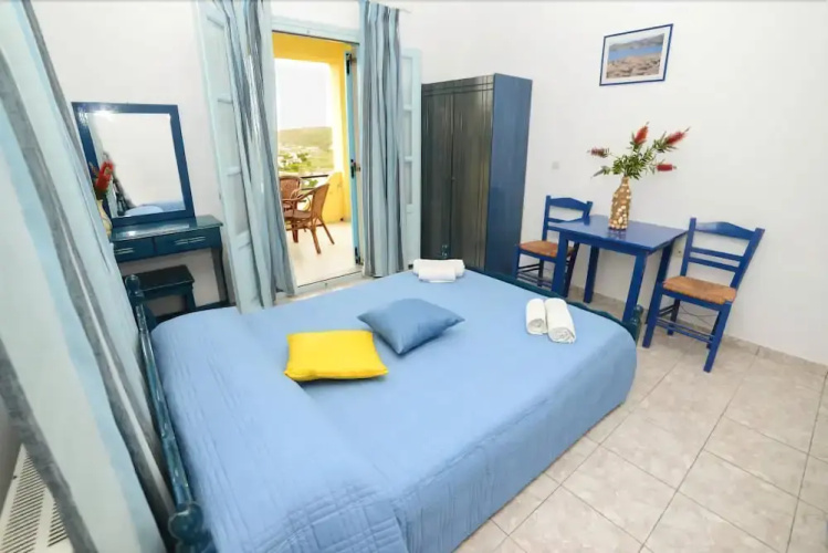 Dina Hotel