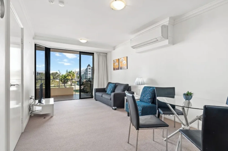 1 Bedroom Studio with balcony