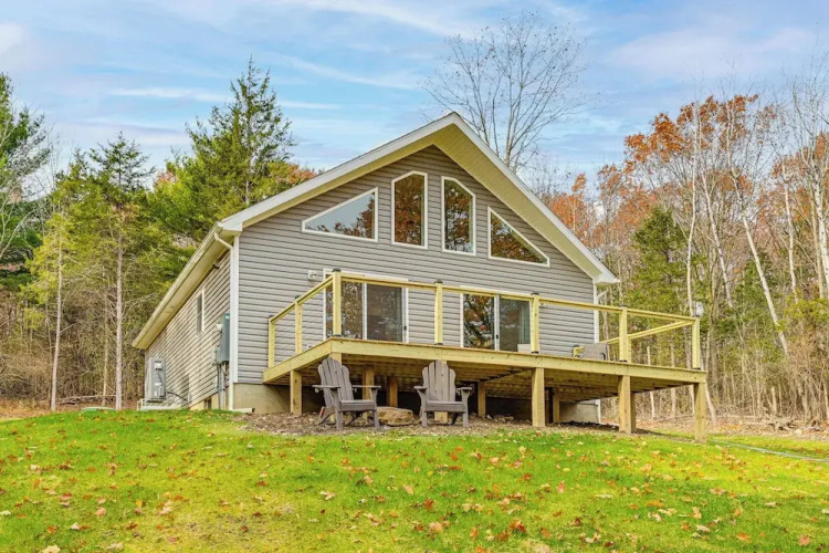 Keuka Lake Retreat Steps From Marina!
