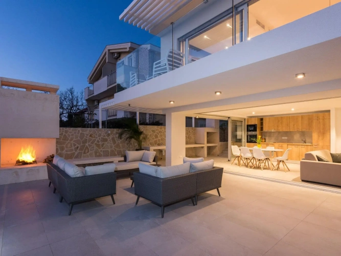 Luxury Villa