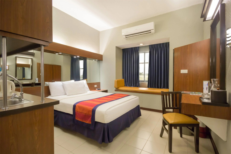 Microtel by Wyndham Eagle Ridge