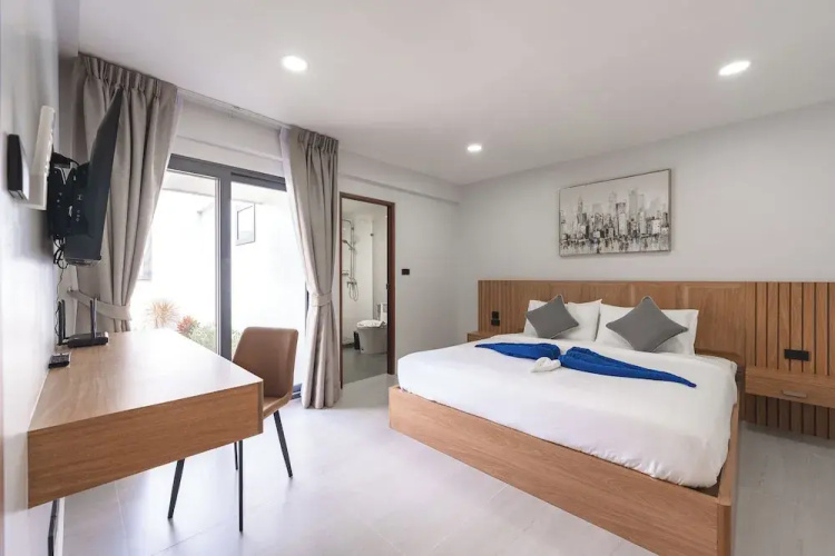 Golfside 5BRVilla with Private Pool V192