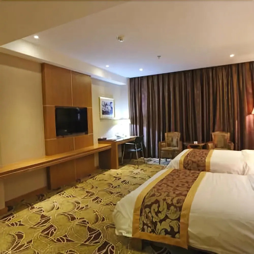 Lanze Holiday Hotel