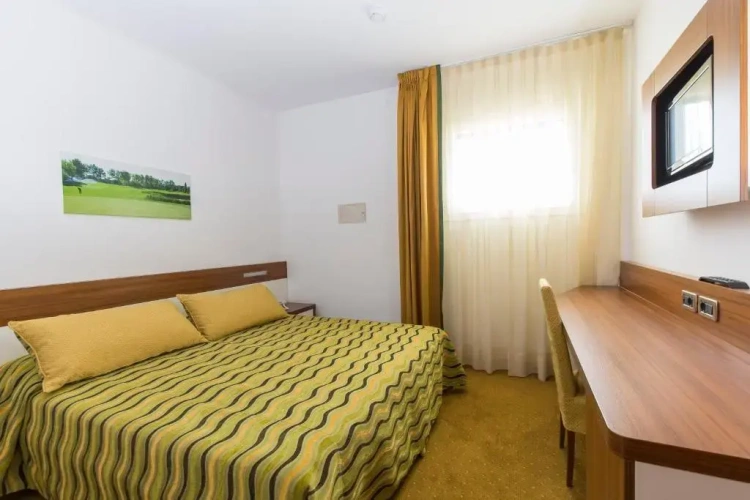 Standard Double room with balcony