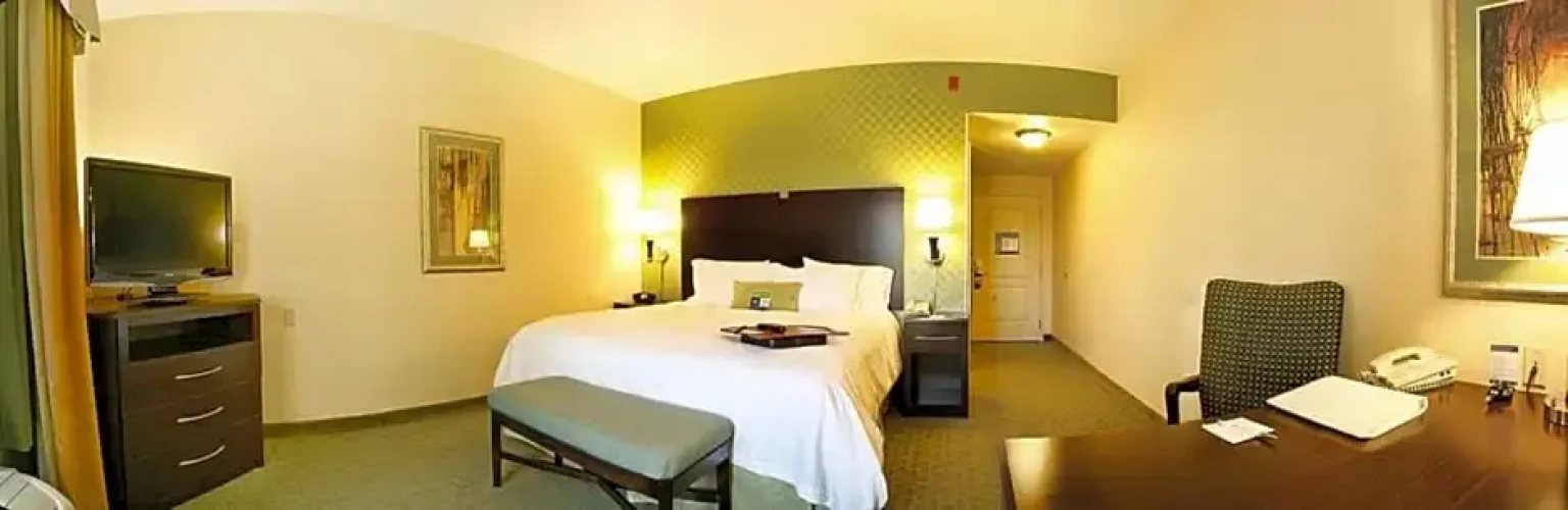 Grand room