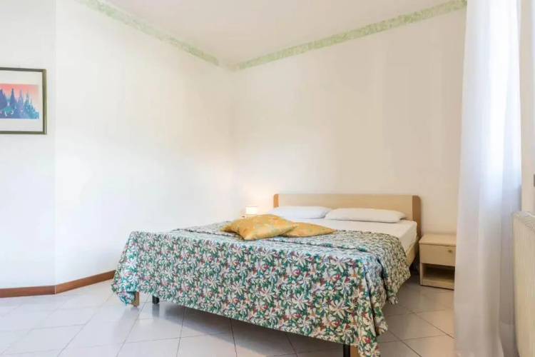 Residence Comano Girasole 1