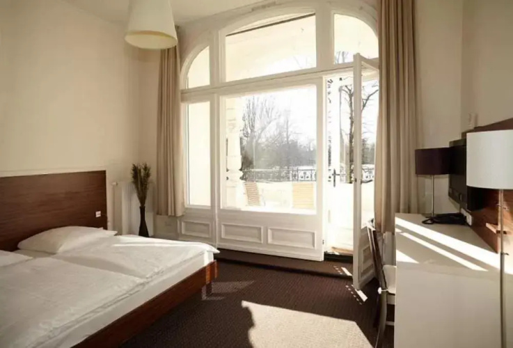 Hotel Excellent