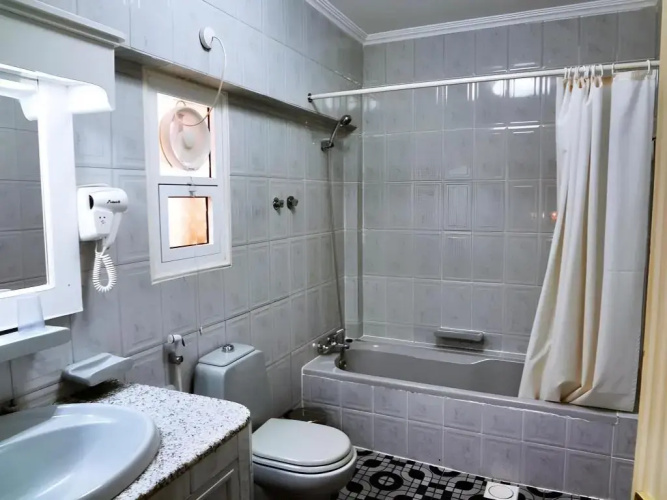 Bowshar International Hotel - Muscat