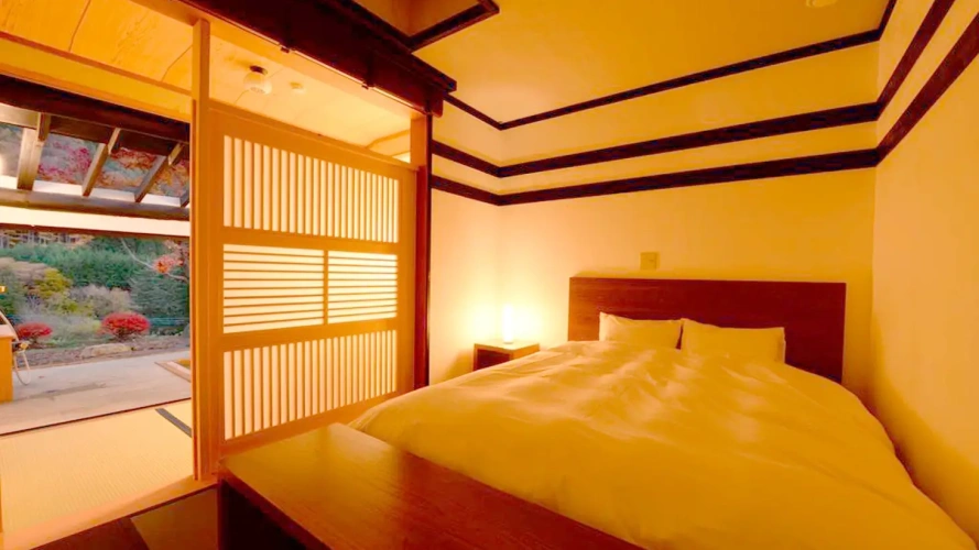 Standard Double room with view