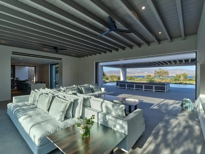 Monogram Travel Antiparos