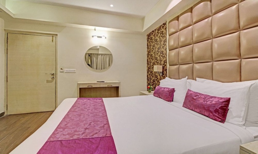 Treebo Tryst Hotel Radiant