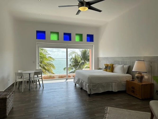 Luxury Double Suite with balcony and with bay view