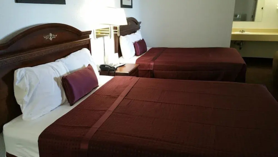 Hoosier Inn